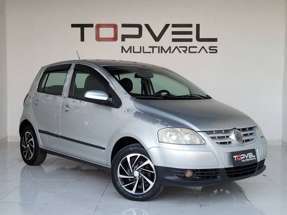 VOLKSWAGEN FOX 1.0 MI BLACKFOX 8V FLEX 4P MANUAL VOLKSWAGEN FOX 1.0 MI BLACKFOX 8V FLEX 4P MANUAL
